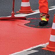 Alles f&uuml;r professionelle Fahrbahnmarkierungen
