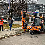 All-in-One: Vorf&uuml;hrung der Swingo mit Sinkkastenreiniger in Unterf&ouml;hring