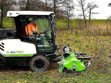 AllTrec neuerdings auch mit Schlegelmäher