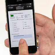 Maschinenauslieferung per Smartphone