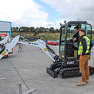 Team &bdquo;Boyzone&ldquo; gewinnt Irlands erste &bdquo;Bobcat Challenge&ldquo;