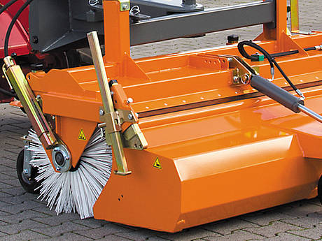 Von einfach bis Dual - Kehrmaschinen konfiguriert aus dem bema Baukasten