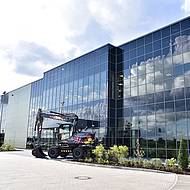 JCB st&auml;rkt Standort Deutschland: Er&ouml;ffnung der neuen Zentrale