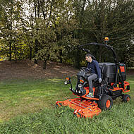 Japaner erweitern Produktpalette professioneller Frontm&auml;her um FC3-221E