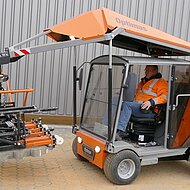 Optimas Verlegemaschine jetzt mit Joysticklenkung    