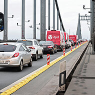 Leicht und flexibel: Leitschwellen für die Verkehrsführung bei Brückensanierungen