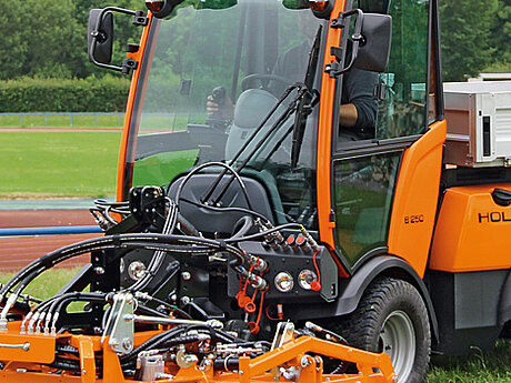 Kompakt und stark: Der neue Holder-Ger&auml;tetr&auml;ger B 250