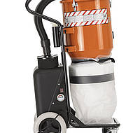 HEPA-Sauger S 26 von Husqvarna macht Eichenprozessionsspinner den Garaus