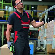 Weicher Stoff f&uuml;r harte Arbeit: CWS Workwear aus 100 Prozent Fairtrade-Baumwolle 