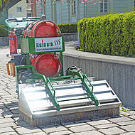 Spiel mit dem Feuer &ndash; Abflammen im &ouml;ffentlichen Raum mit der X 1050 A von Reinert Metallbau