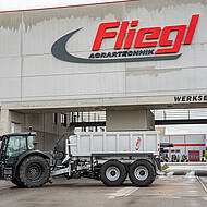 Bankettfertiger Mammut: erste Prototypen ausgeliefert