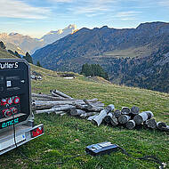 Mobile Batteriespeicher: emissionsfreie Energie für die Baustelle