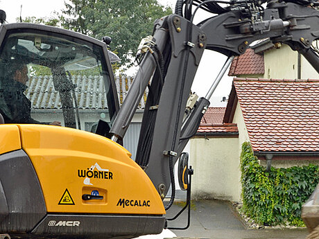Durchdachtes Maschinenkonzept beim Mecalac 8MCR