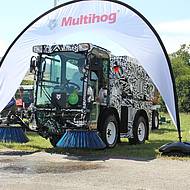 Produktpremiere der neuen Kehrmaschine von Multihog 