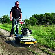 Unkraut chemiefrei entfernen &ndash; effektive und schonende L&ouml;sungen