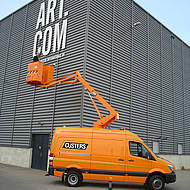 Custers&reg; Hubarbeitsb&uuml;hne auf Kastenwagen