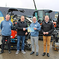 Kompaktbagger E-Eurocomach besteht Test mit Auszeichnung