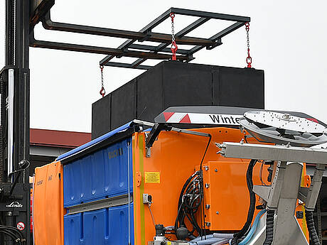 Innenliegender Zusatztank &ndash; einfach auf Solestreuung umr&uuml;sten