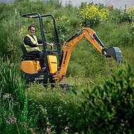 Mikrobagger HX10A von Hyundai: klein, wendig und standfest