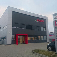 Baumaschinenh&auml;ndler Kiesel &uuml;bernimmt Mehrheitsanteil an der Bauma-Rent GmbH