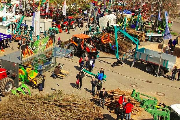 Neuer Standort kommt an: Messe „FORST live Nord“ gut gebucht