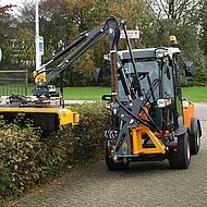 Becx Machines aus den Niederlanden &ndash; solide Arbeitsger&auml;te f&uuml;r die Gr&uuml;npflege