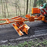 PÖMA-Anbaugrader 225 Duplex