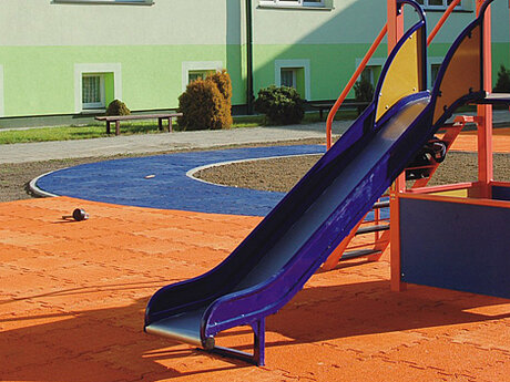 Fallschutzplatten-Puzzle - die neue Art von Fallschutz!