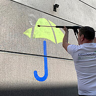 protect&clean: Graffitischutzbeschichtung f&uuml;r Bauh&ouml;fe