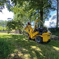 H&auml;cksler M500: verl&auml;sslicher Partner f&uuml;r GaLaBau-Unternehmer