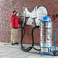 TORNADO ACS-Reinigungssystem &ndash; Graffitis umweltfreundlich entfernen