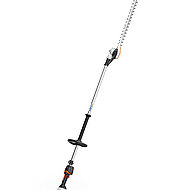 Leises Kraftpaket macht mächtig Höhe – Akku-Heckenschneider STIHL HLA 135