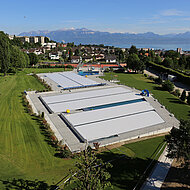 Kommunales Schwimmbad Prilly nun mit Isola-Isolierabdeckung