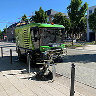 RAVO 5 eSeries: erste elektrische Kehrmaschine in ihrem Segment 