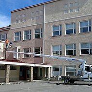 HEMATEC: Die VT Serie von Dinolift &ndash; Arbeitsb&uuml;hnen auf 3,5 t Fahrgestell