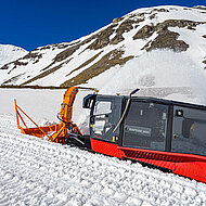 Freie Fahrt &uuml;ber die Hochalpenstra&szlig;e dank PRINOTH RAPTOR 300r