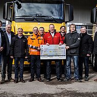 50. PALFINGER Ladekran an Firma Leonhard Weiss &uuml;bergeben