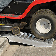 Aluminium-Bordsteinrampen erleichtern den Alltag