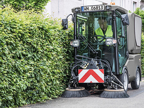 K&auml;rcher auf der GaLaBau 2018: Leistungsf&auml;hige Neuheiten f&uuml;r die Garten- und Landschaftspflege 