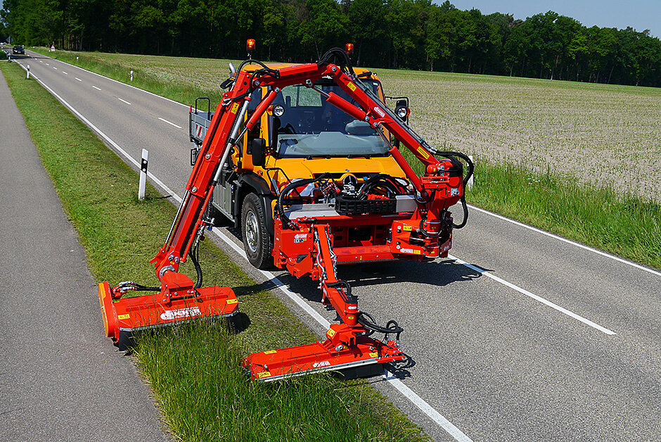 Maschinen-Hersteller präsentiert auf FORST live professionelle Mähtechnik