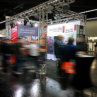 KOMMUNALE 2023: Einsparpotenziale durch frühzeitige Asphaltsanierung 