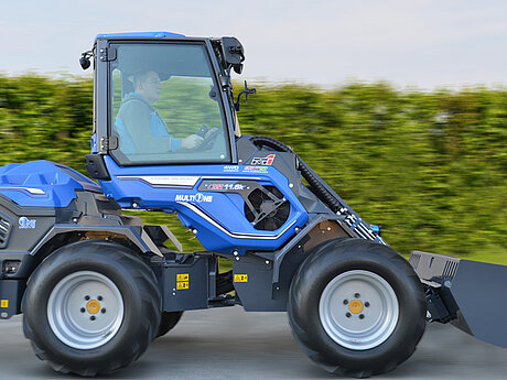 Neuer 11.9-Multifunktionslader auf der bauma zu sehen