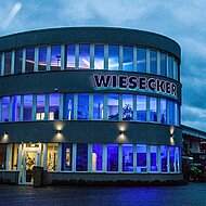 Ausbau der Gesch&auml;ftst&auml;tigkeit in Deutschland: KILOUTOU &uuml;bernimmt Wiesecker Werkzeugvermietung