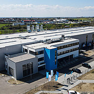 FAUN Viatec weiht neues Produktionswerk f&uuml;r Kehrmaschinen ein