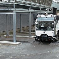 Autonome Kehrmaschine von ENWAY wird Singapurs Innenstadt reinigen