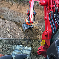 KINSHOFER bietet reichlich &bdquo;Anbauhelfer&ldquo; f&uuml;r den GaLaBau