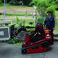 Deutschlandweit erster Feuerwehreinsatz des Toro Dingo Kompaktnutzladers