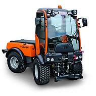 Holder pr&auml;sentiert neue Kommunalfahrzeuge B 55 und C 55