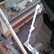 Lkw-Arbeitsb&uuml;hne MJ 685: der Star in Frankreich