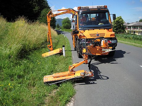 Unimog U 500 ist idealer Ganzjahres-Partner rund um den Gro&szlig;glockner 